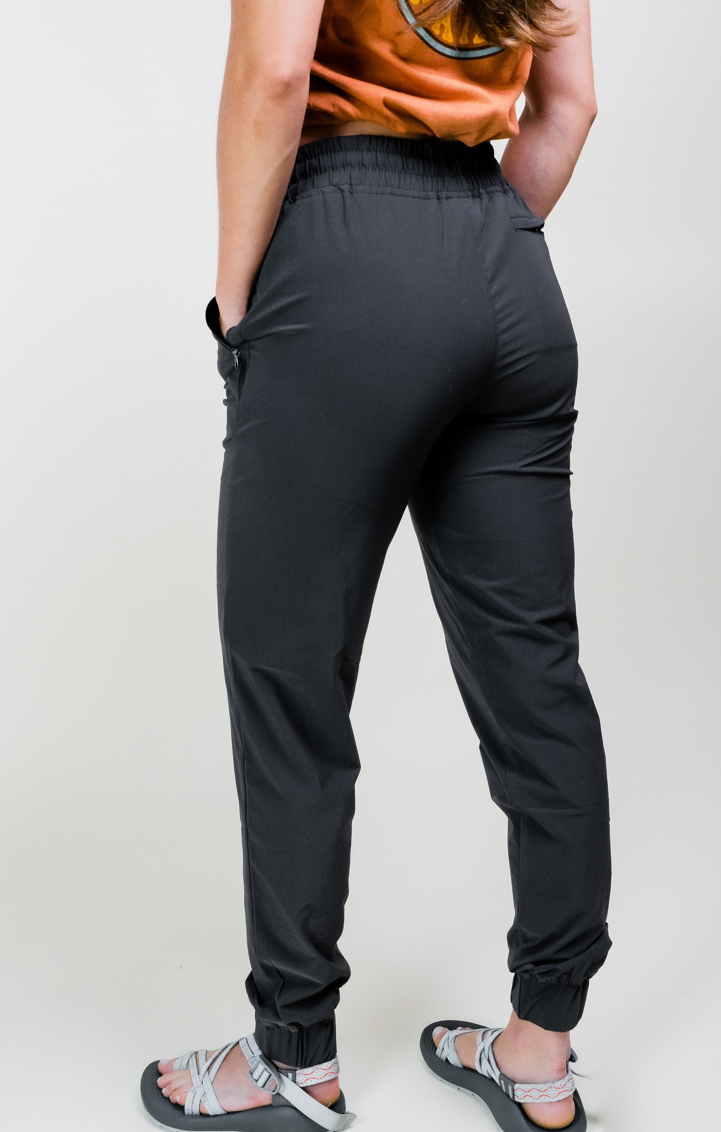 Women's Stretch Tech Jogger (Charcoal)