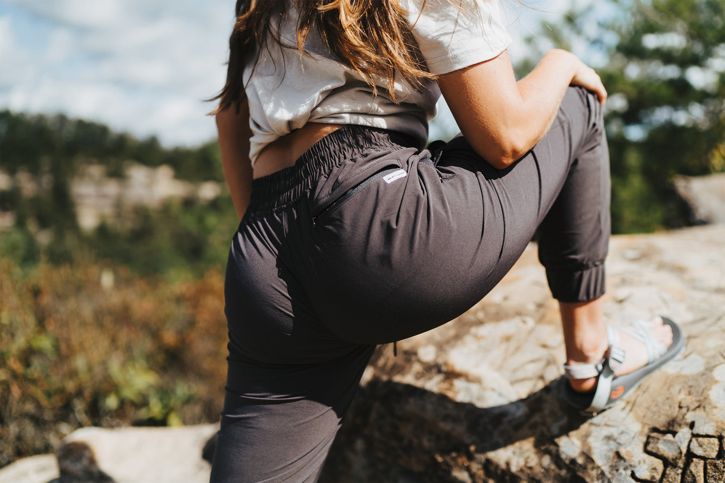 Women's Stretch Tech Jogger (Charcoal)